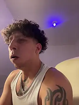 Snapshot of TitanNoir chatting on March 2026 08:58:02 PM TitanNoir online show from March 2026 08:58:02 PM