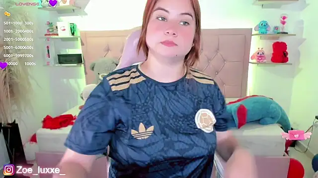 Zoe Luxxe  online show from July 2026 11:09:02 PM