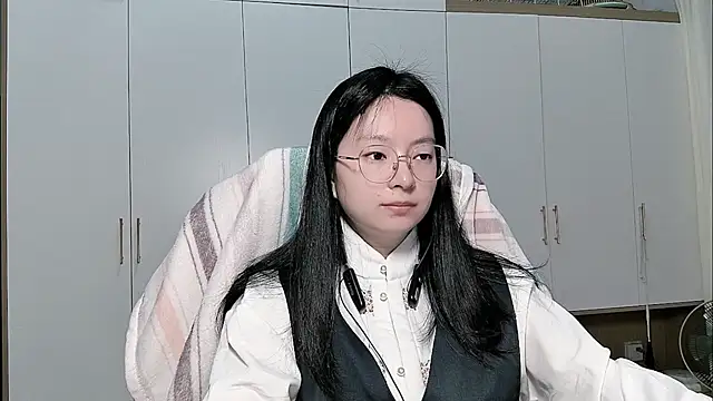 Eeya-36 online show from April 2026 11:42:02 AM