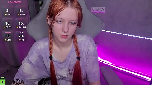 Emma Dusk online show from May 2026 12:18:01 AM