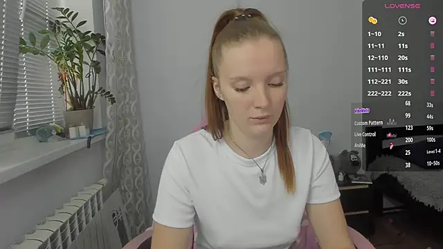 Mary Blu online show from November 2025 10:49:01 AM