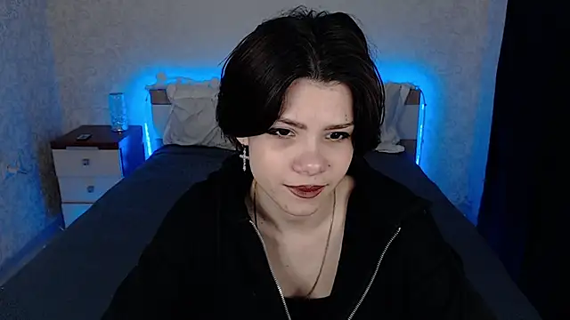 llittle-peachh online show from March 2026 05:16:01 PM