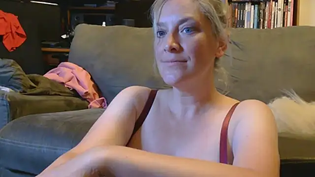 MistyMountains96 online show from June 2026 03:09:02 AM