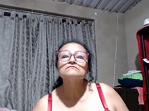  BellaNocturna online show from April 2026 01:53:01 AM