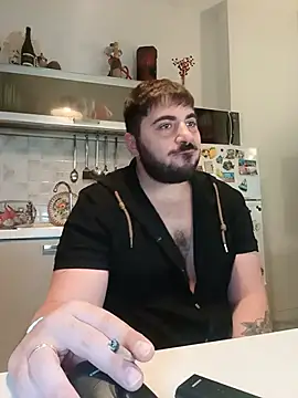 Snapshot of bear_skinny chatting on June 2026 03:55:01 PM bear skinny online show from June 2026 03:55:01 PM