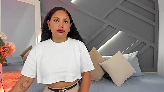 Snapshot of angelkiiss chatting on March 2026 01:48:02 PM angelkiiss online show from March 2026 01:48:02 PM