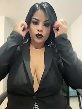 AriannaSmyth online show from June 2026 11:20:01 PM