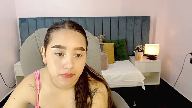 taylor kelsiee online show from March 2026 12:41:01 PM