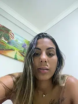 kifanyy online show from May 2026 01:33:01 AM