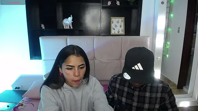  chloe 1 online show from April 2026 02:14:01 AM