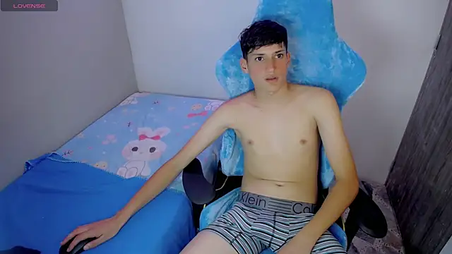 Pablito junior online show from April 2026 03:36:02 AM