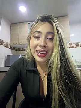 ManuelaVeeleez online show from March 2026 05:36:02 AM