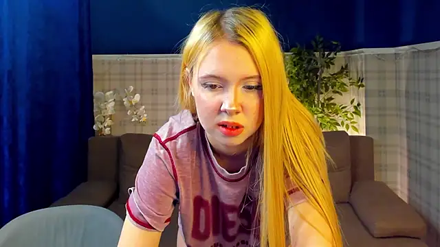 Edna Martin online show from May 2026 01:02:02 AM