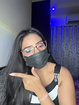 nikki catz online show from April 2026 04:29:01 PM