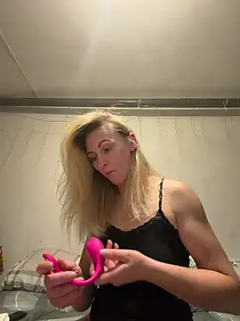 Secret Ladyx online show from July 2026 06:50:01 PM