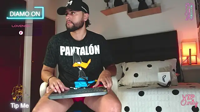 daniel hunther online show from March 2026 02:11:02 PM