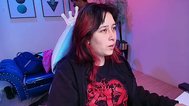 TarlyWho online show from June 2026 11:23:02 AM