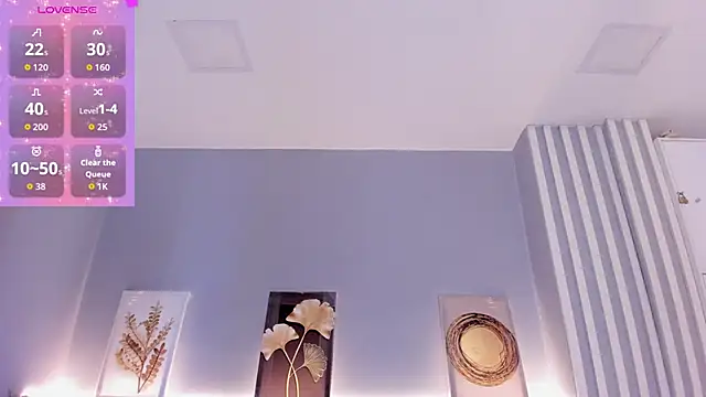 ManuelaMontes  online show from May 2026 11:41:02 AM