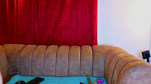 ahnaysexx online show from April 2026 07:09:02 PM