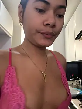 Sweetroseof online show from April 2026 01:27:01 PM