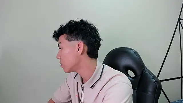 Snapshot of Ian_Mason chatting on March 2026 02:51:02 AM Ian Mason online show from March 2026 02:51:02 AM