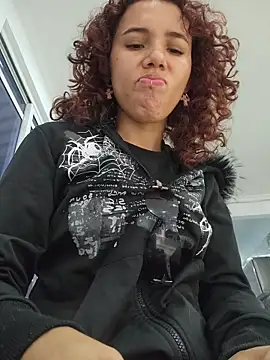 Isabella Stark online show from April 2026 11:49:01 AM