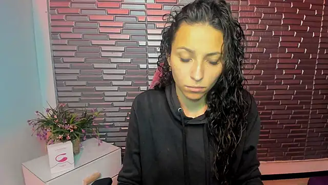 Ana maria 08 online show from April 2026 02:47:02 PM