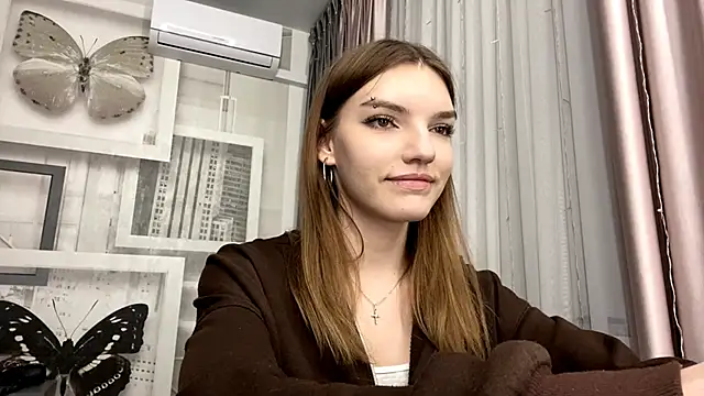 Snapshot of NellyMauson chatting on March 2026 02:56:01 PM NellyMauson online show from March 2026 02:56:01 PM