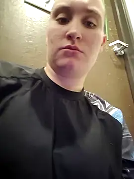 Snapshot of luckilyfound4 chatting on March 2026 08:42:02 AM luckilyfound4 online show from March 2026 08:42:02 AM