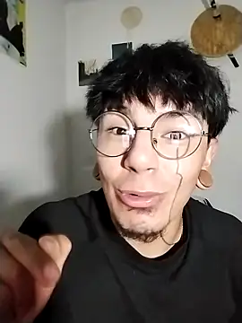 Snapshot of Apolo444 chatting on March 2026 02:40:02 AM Apolo444 online show from March 2026 02:40:02 AM