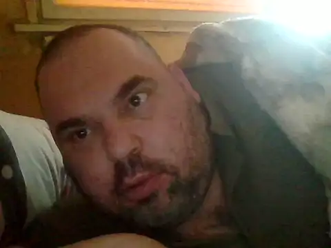 Snapshot of bb1god chatting on March 2026 06:19:02 AM bb1god online show from March 2026 06:19:02 AM