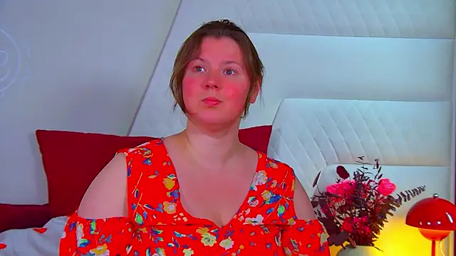 MelodyMoores online show from July 2026 06:38:01 AM