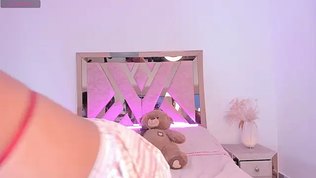 thamii campanitaa online show from March 2026 09:41:01 PM