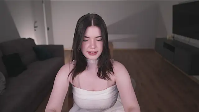 Snapshot of AdaBell chatting on March 2026 01:05:01 PM AdaBell online show from March 2026 01:05:01 PM