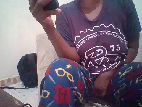 Sexyaryaa online show from May 2026 08:49:01 PM