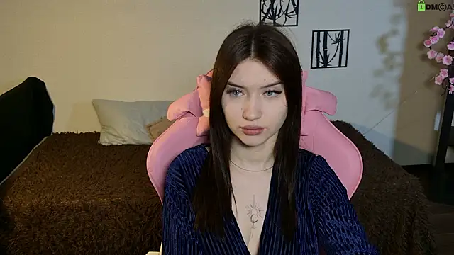 Sugar Kitten12 online show from March 2026 11:53:02 PM