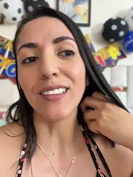 SamanthaWalker  online show from July 2026 04:32:02 PM