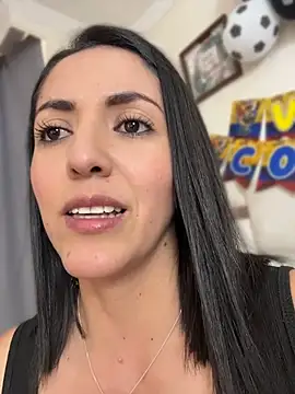 SamanthaWalker  online show from July 2026 03:06:02 PM