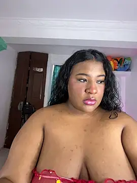 Snapshot of dana_falcoo25 chatting on May 2026 06:13:01 PM dana falcoo25 online show from May 2026 06:13:01 PM