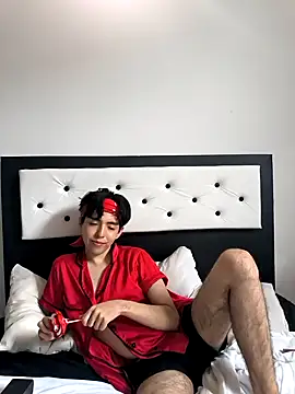 Lucca  555 online show from March 2026 04:02:02 PM