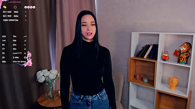 XeniaRoehl online show from March 2026 07:15:01 AM