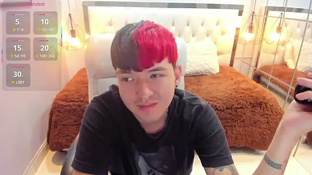 Santiago morgan online show from March 2026 10:35:02 PM