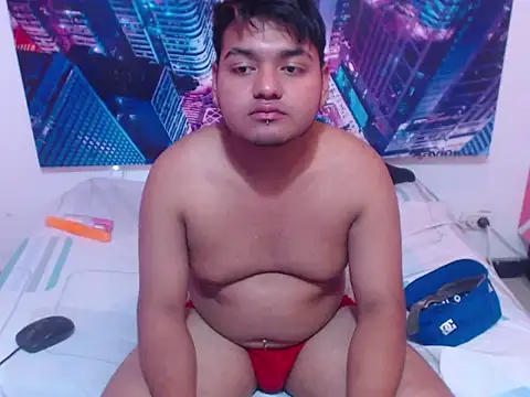 XNoahDeepThroatX online show from March 2026 08:23:01 PM