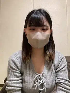 Snapshot of Ema_jp7 chatting on March 2026 04:27:01 AM Ema jp7 online show from March 2026 04:27:01 AM