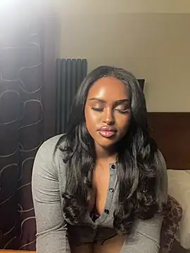 Snapshot of Realriyaaa chatting on March 2026 07:50:01 PM Realriyaaa online show from March 2026 07:50:01 PM