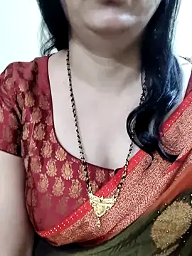 Yazhini-Cam online show from June 2026 12:07:01 PM