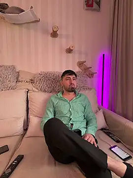 Snapshot of mihaimay2 chatting on April 2026 10:37:02 AM mihaimay2 online show from April 2026 10:37:02 AM