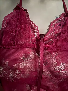 Weter squirt77 online show from March 2026 06:24:02 PM