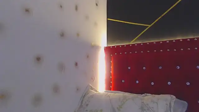 danielawidx online show from April 2026 11:21:02 PM