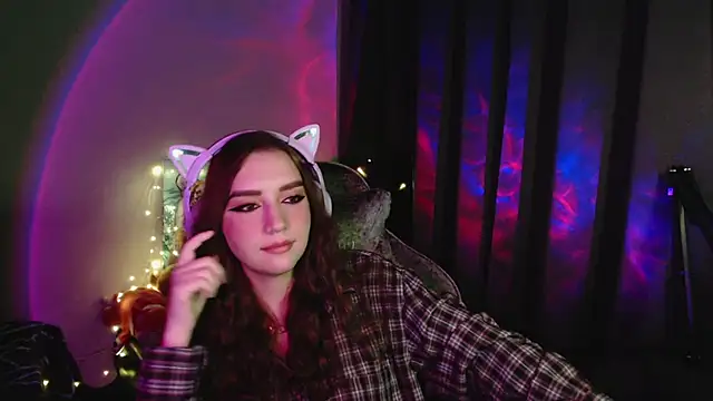 Celia Sensual  online show from July 2026 06:14:02 PM
